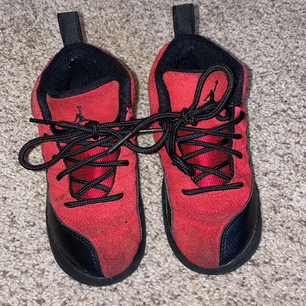 Jordan 12 Retro
